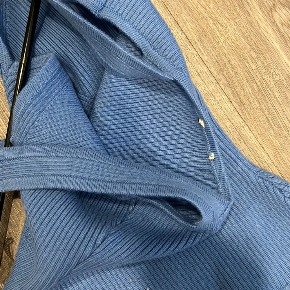 Cute XS Abercrombie Bodysuit - Picture 5 of 5